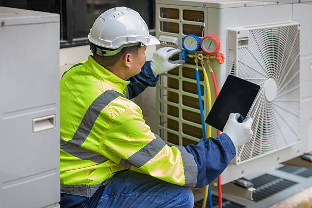 Professional Hvac technician working in Belle Center, OH